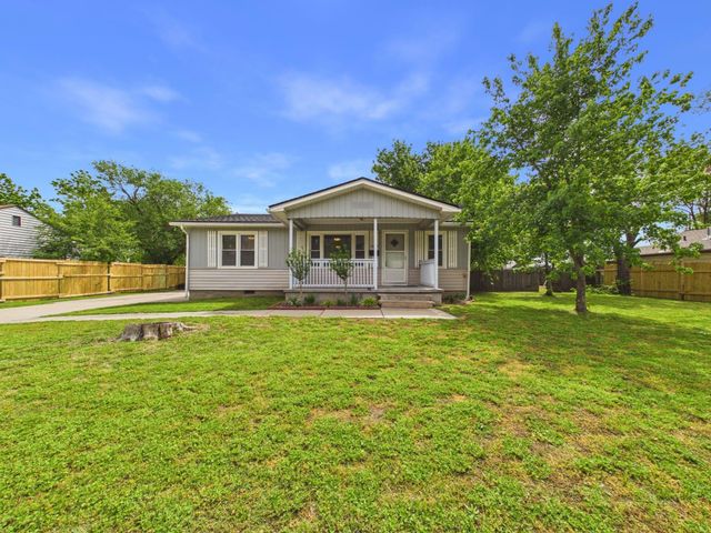 1642 S Sedgwick St, Wichita, KS 67213