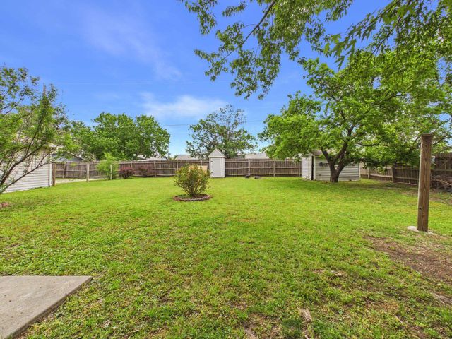 1642 S Sedgwick St, Wichita, KS 67213
