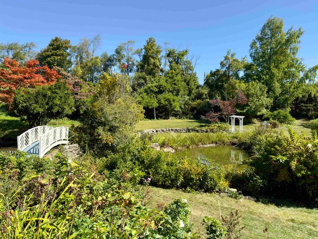 89 Chestnut Hill Road, Amherst, NH 03031
