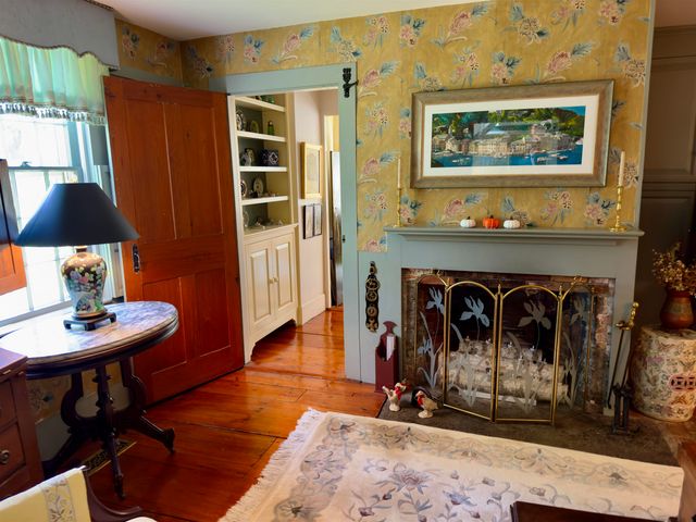 89 Chestnut Hill Road, Amherst, NH 03031