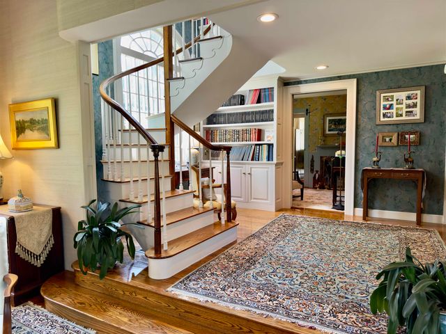 89 Chestnut Hill Road, Amherst, NH 03031