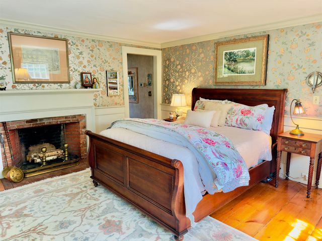 89 Chestnut Hill Road, Amherst, NH 03031