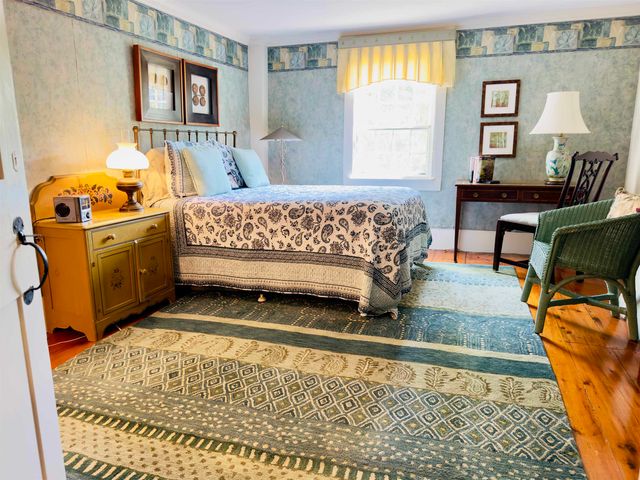89 Chestnut Hill Road, Amherst, NH 03031