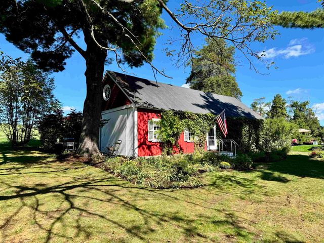 89 Chestnut Hill Road, Amherst, NH 03031