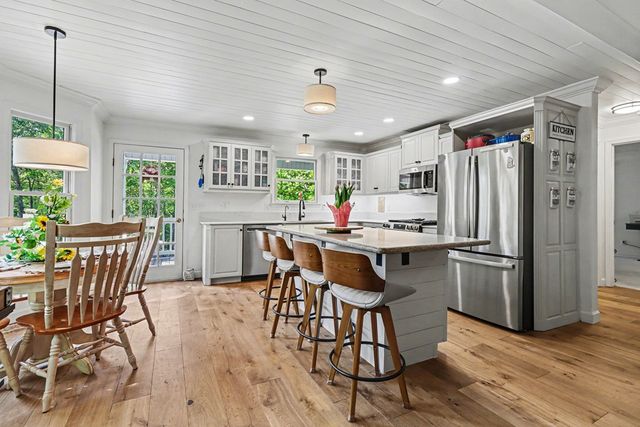 1136 Timber Ridge Lane, Ellijay, GA 30540