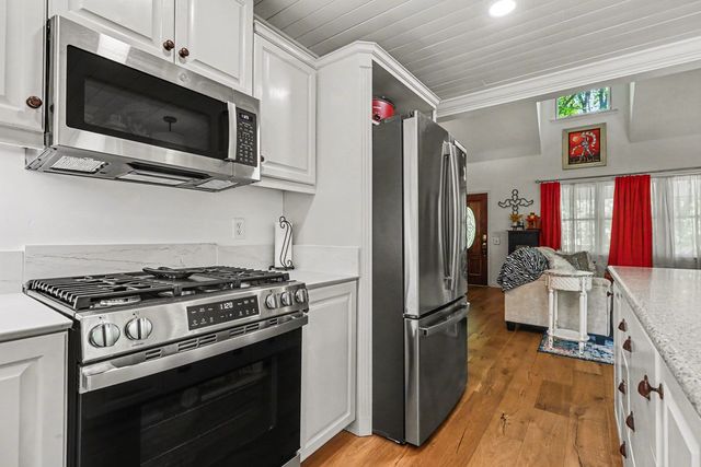 1136 Timber Ridge Lane, Ellijay, GA 30540