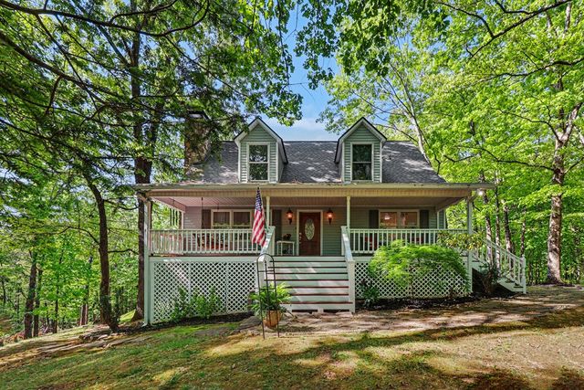 1136 Timber Ridge Lane, Ellijay, GA 30540