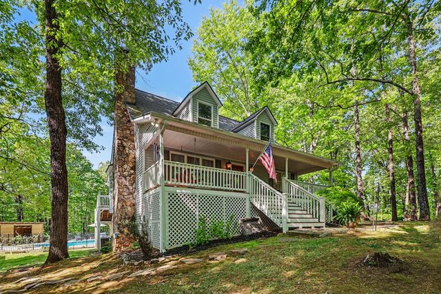 1136 Timber Ridge Lane, Ellijay, GA 30540