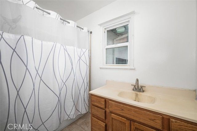 2309 E Killen Court, Compton, CA 90221