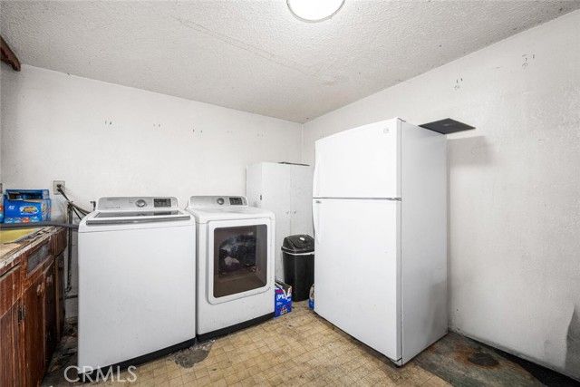 2309 E Killen Court, Compton, CA 90221