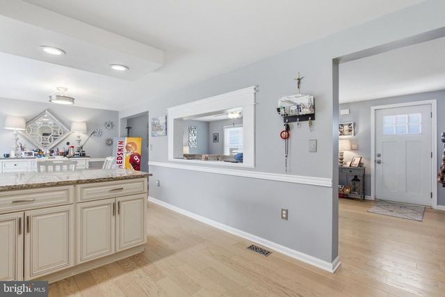 410 SHORBS HILL RD, Hanover, PA 17331