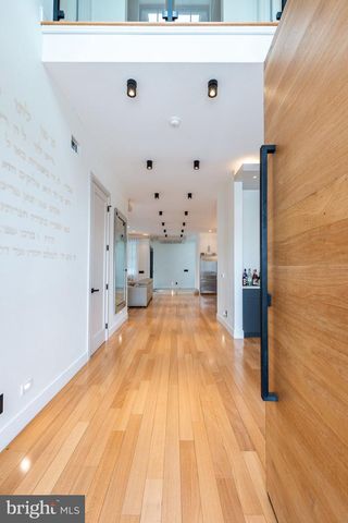 9739 KREWSTOWN, Philadelphia, PA 19115