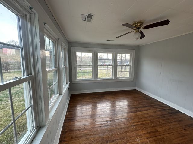 280 Oscar Crowell Rd, Beechgrove, TN 37018