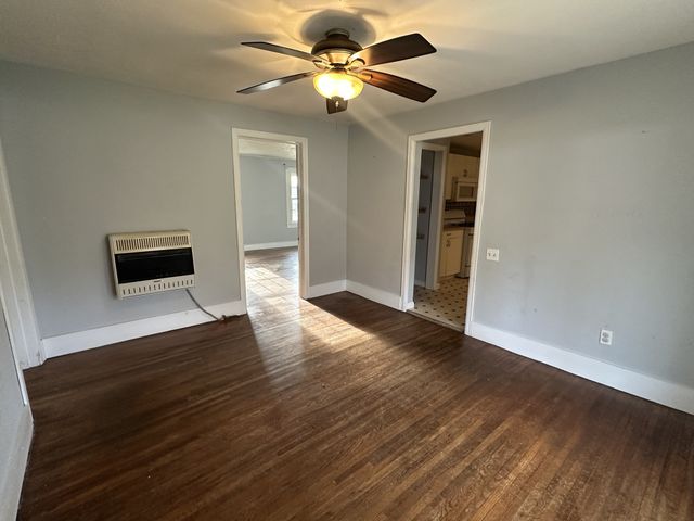 280 Oscar Crowell Rd, Beechgrove, TN 37018