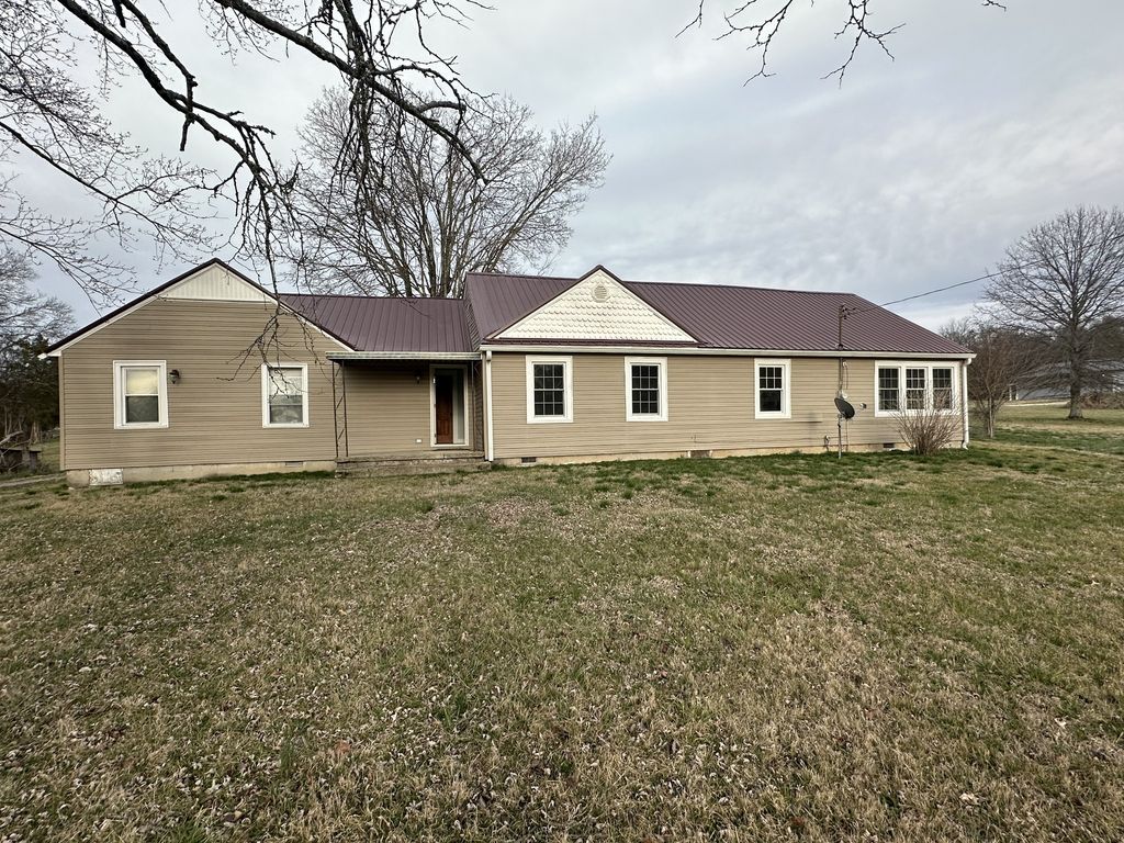 280 Oscar Crowell Rd, Beechgrove, TN 37018