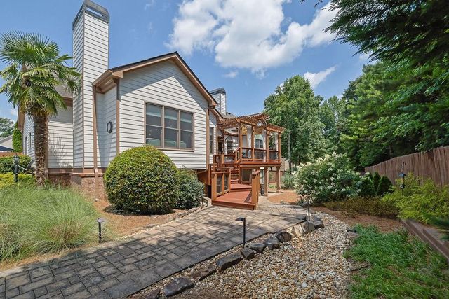 1675 Dew Place, Marietta, GA 30064