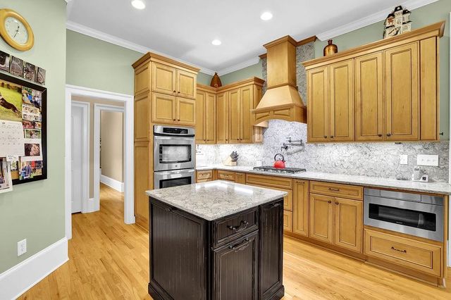 1675 Dew Place, Marietta, GA 30064
