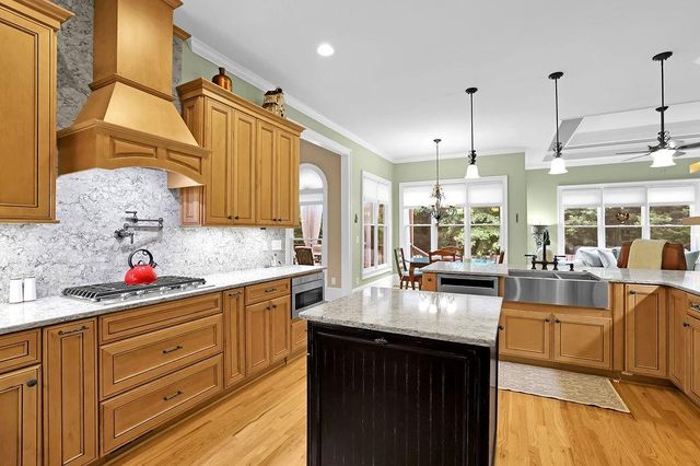 1675 Dew Place, Marietta, GA 30064