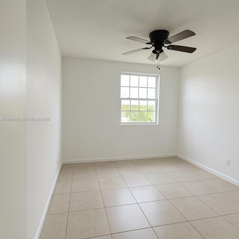 9715 Fontainebleau Blvd E309, Miami, FL 33172