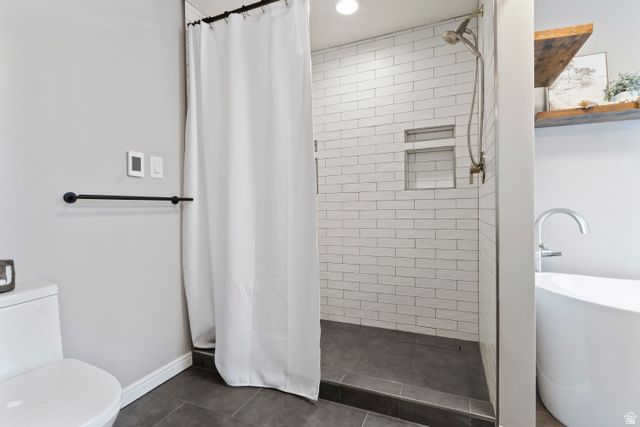 5831 S BEAUMONT DR, Holladay, UT 84121