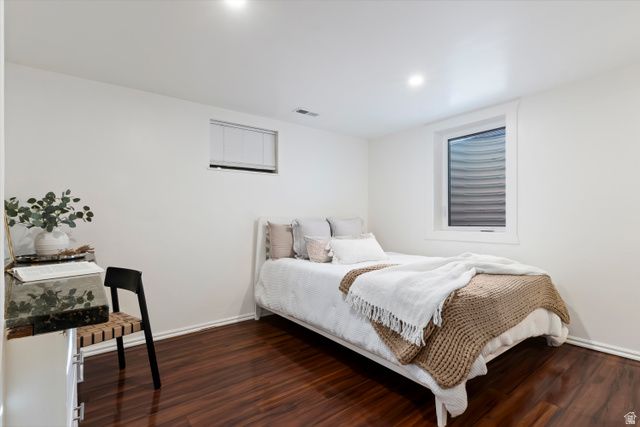 5831 S BEAUMONT DR, Holladay, UT 84121