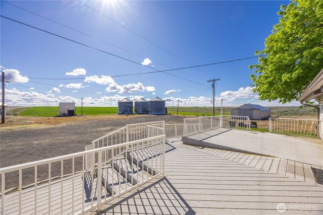 240 Road 14 NE, Mansfield, WA 98830