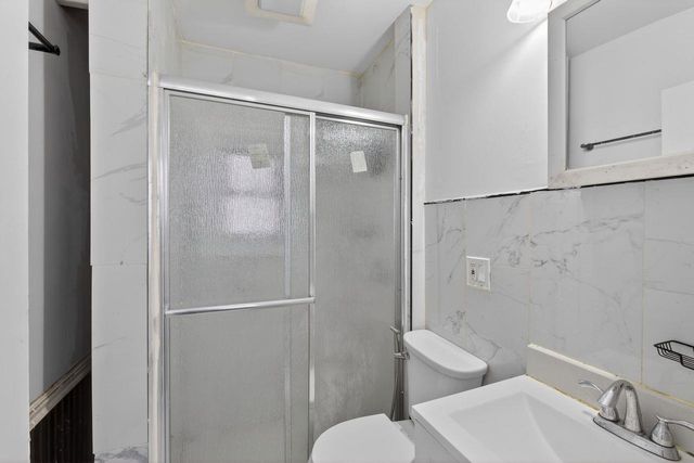 44 LEXINGTON AVE, Jc, Greenville, NJ 07304