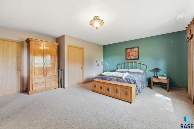 27302 Atkins Pl Place, Tea, SD 57064