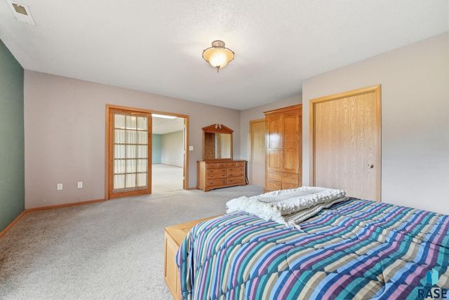 27302 Atkins Pl Place, Tea, SD 57064