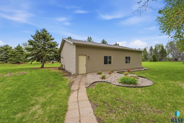 27302 Atkins Pl Place, Tea, SD 57064