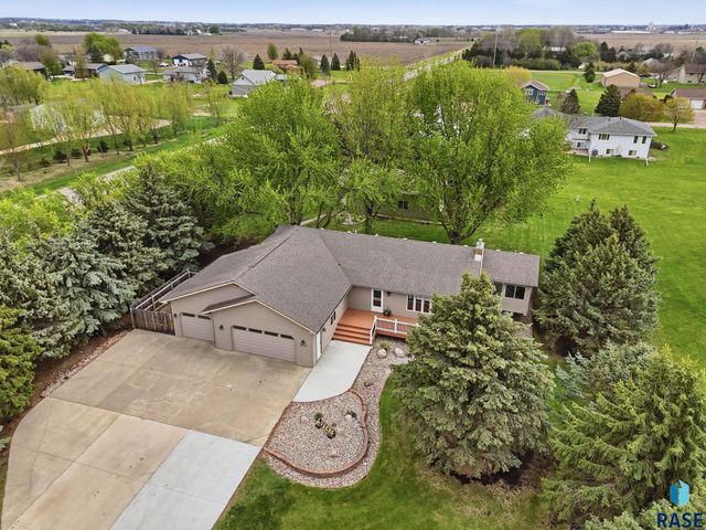 27302 Atkins Pl Place, Tea, SD 57064