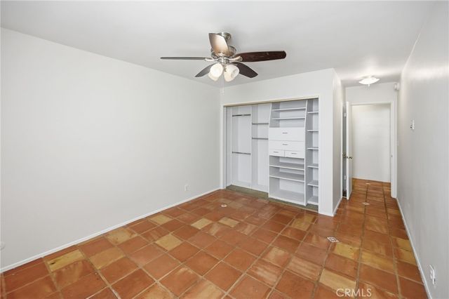 425 S Kenmore 206, Los Angeles, CA 90020