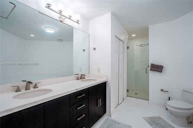 3001 NE 185th St 127, Aventura, FL 33180