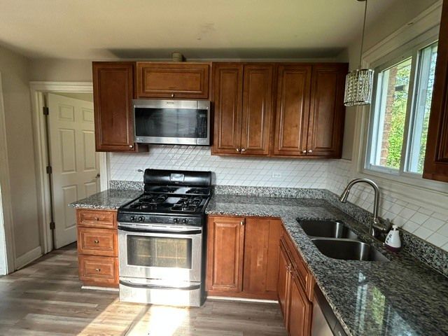 16 Sauk Trail, Park Forest, IL 60466