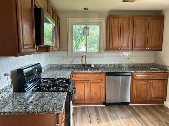 16 Sauk Trail, Park Forest, IL 60466