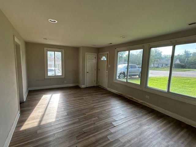 16 Sauk Trail, Park Forest, IL 60466