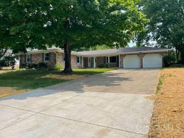 29 Heatherwood Court, Monroe, OH 45050