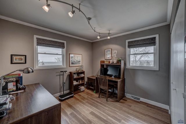 3609 PARKVIEW DR, Rapid City, SD 57701