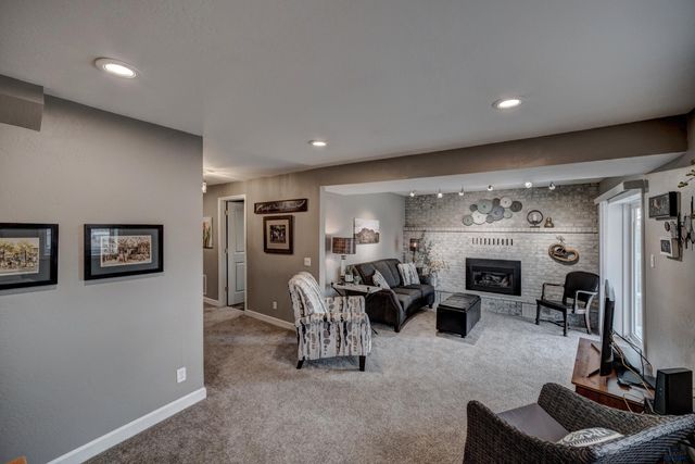 3609 PARKVIEW DR, Rapid City, SD 57701