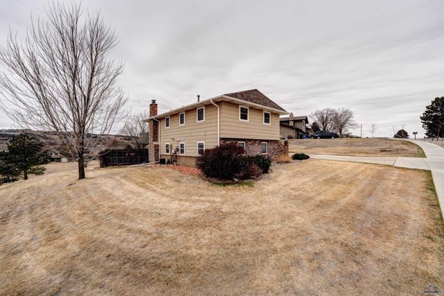 3609 PARKVIEW DR, Rapid City, SD 57701
