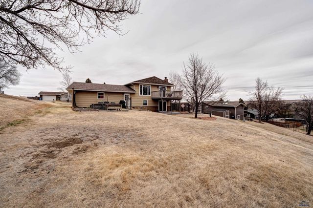 3609 PARKVIEW DR, Rapid City, SD 57701