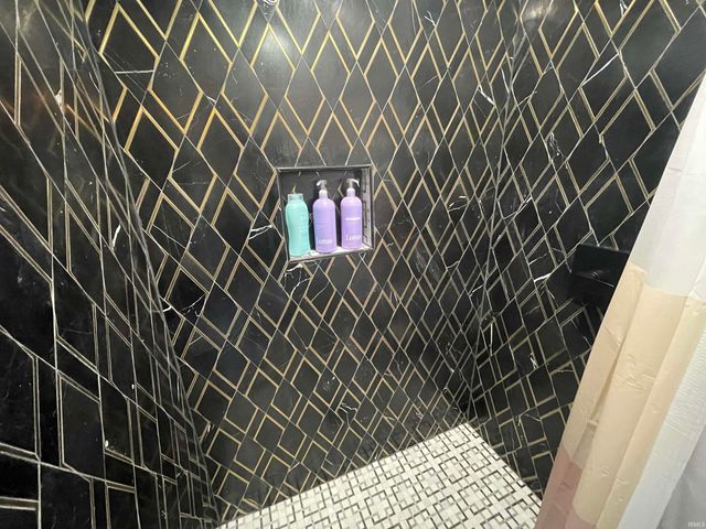 822 S Branson Street, Marion, IN 46953