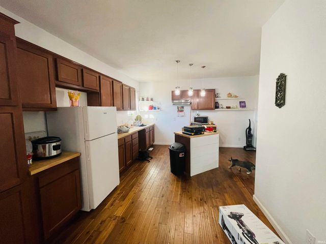 822 S Branson Street, Marion, IN 46953