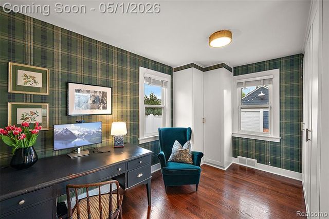 1368 Cedar Drive, Birmingham, MI 48009