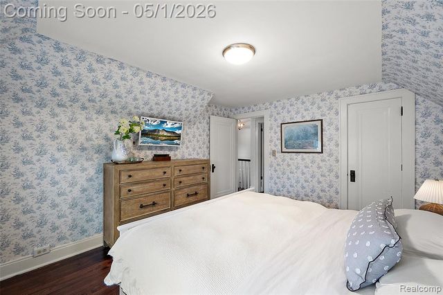 1368 Cedar Drive, Birmingham, MI 48009