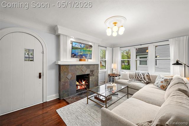 1368 Cedar Drive, Birmingham, MI 48009