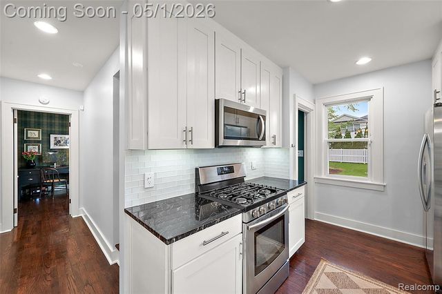 1368 Cedar Drive, Birmingham, MI 48009