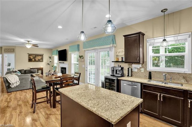 991 Beesons Field Drive, Kernersville, NC 27284