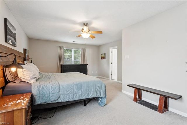 829 Mattmoore PL, Newport News, VA 23601