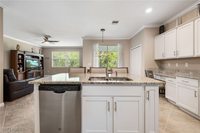 4193 Bluegrass DR, Fort Myers, FL 33916